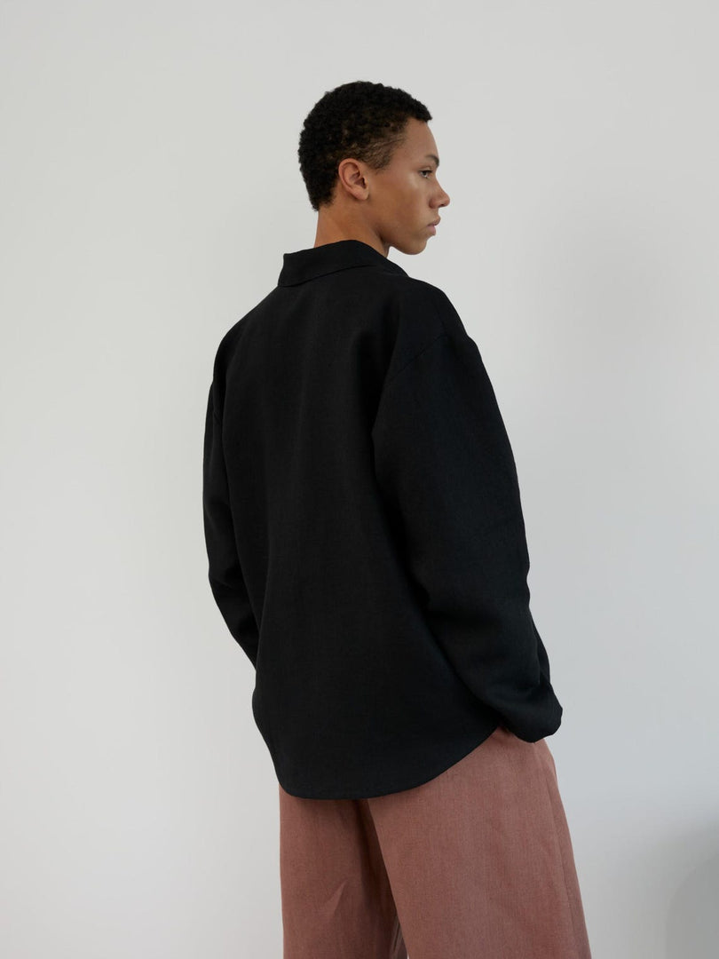Men’s linen shirt in Heavy Black